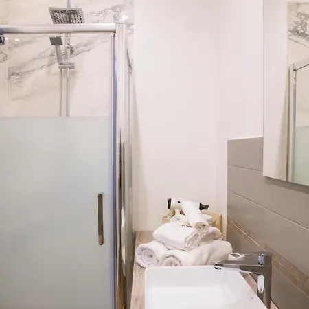 Gasthuis Garibaldi 3*