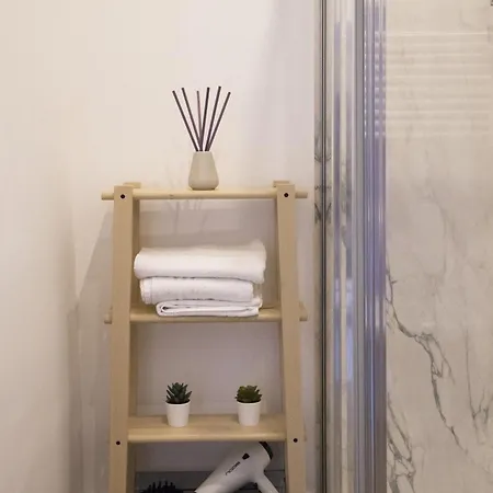 ゲストハウス Garibaldi 3*